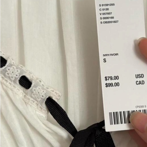 Urban Outfitters Ivory Dress with Black Detailing - Picture 6 of 8